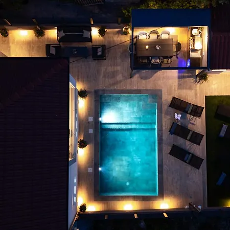 Ewala בית נופש *