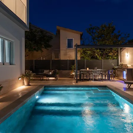 Ewala בית נופש *