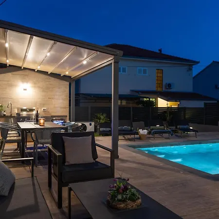 בית נופש Ewala טרוגיר