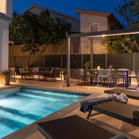 בית נופש Ewala *